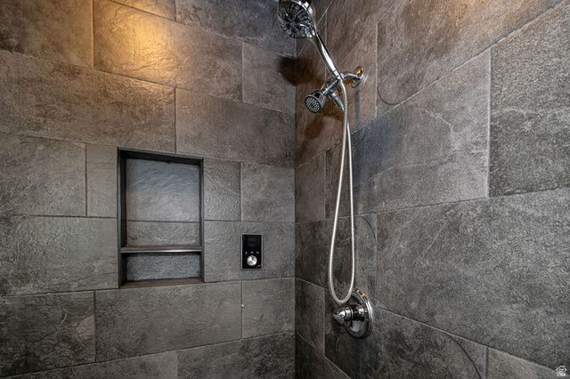 1959 E DEER CREST CIR, Logan, UT 84341