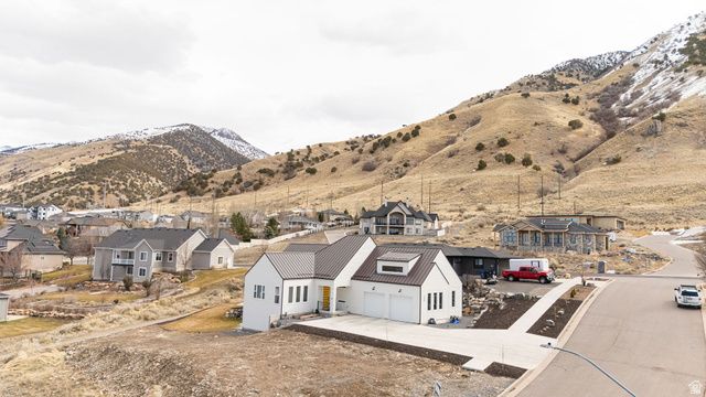 1959 E DEER CREST CIR, Logan, UT 84341