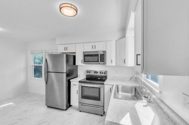 409 Yardley Court, Spartanburg, SC 29306