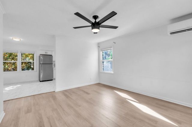 409 Yardley Court, Spartanburg, SC 29306