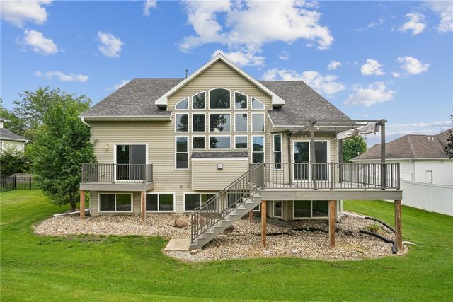 2654 Mulberry Ct, Marion, IA 52302