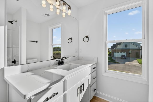 100 Makayla Trail, Nicholasville, KY 40356