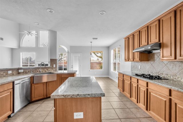 3631 Shady Bay Lane, Missouri City, TX 77459