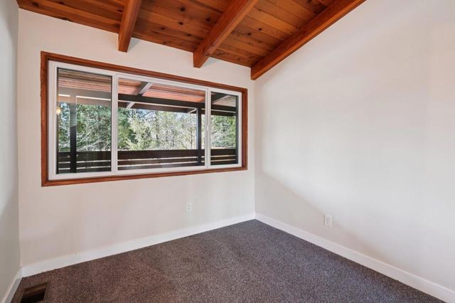 25430 Palomar Road, Idyllwild, CA 92549