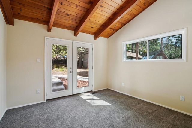 25430 Palomar Road, Idyllwild, CA 92549