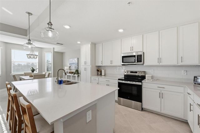 17630 OPAL SAND DRIVE 203, Venice, FL 34293
