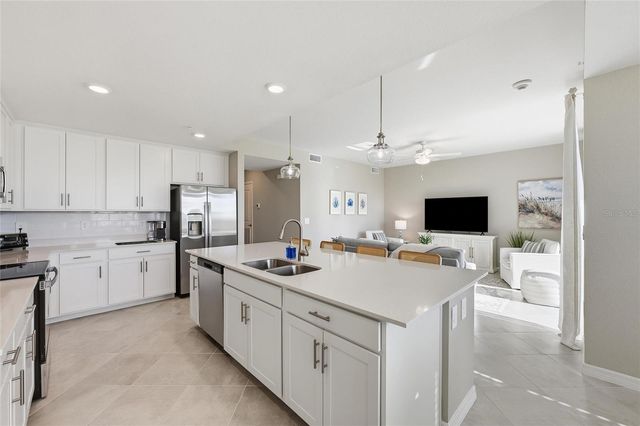 17630 OPAL SAND DRIVE 203, Venice, FL 34293