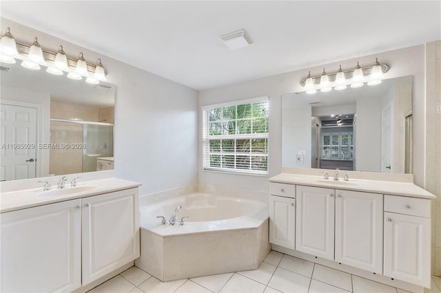 4588 SW 183rd Ave, Miramar, FL 33029