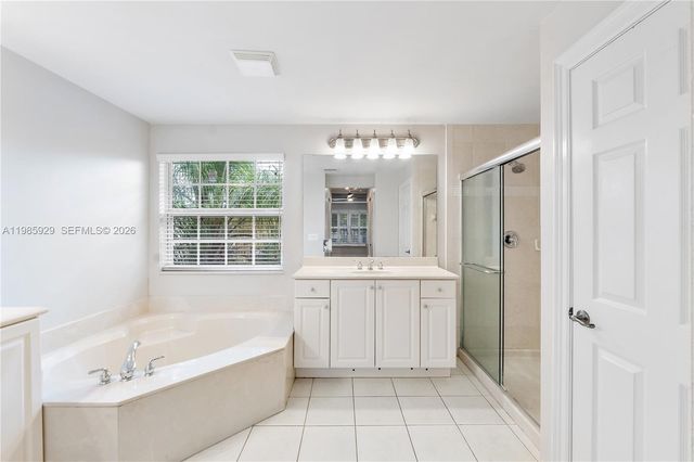 4588 SW 183rd Ave, Miramar, FL 33029