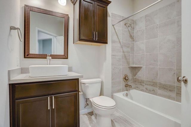 2714 Veranda Falls, League City, TX 77573