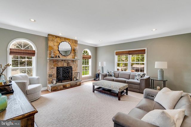 703 DANIEL DR, Collegeville, PA 19426