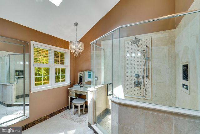 703 DANIEL DR, Collegeville, PA 19426