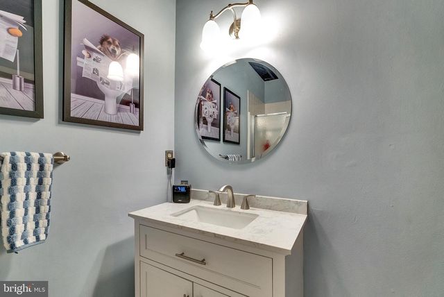 703 DANIEL DR, Collegeville, PA 19426