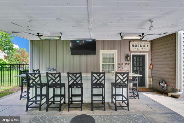 703 DANIEL DR, Collegeville, PA 19426