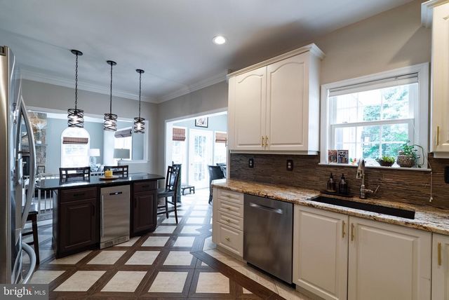 703 DANIEL DR, Collegeville, PA 19426