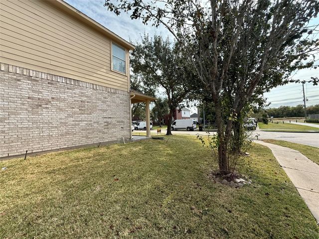16642 Village View Trail, Sugar Land, TX 77498
