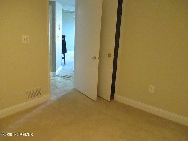 32 Center Avenue 14, Atlantic Highlands, NJ 07716