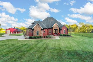 3922 Head Rd, Adams, TN 37010