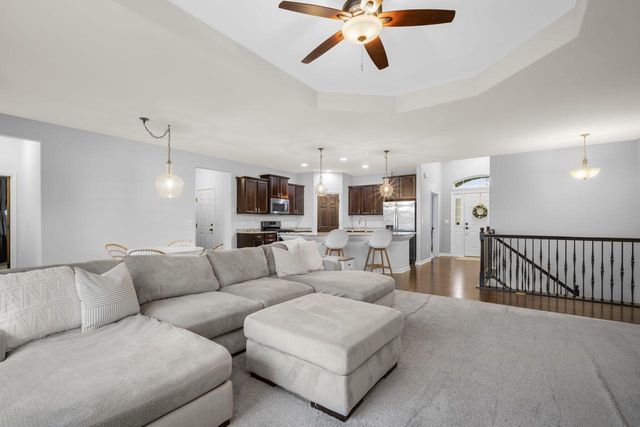 1406 Mockingbird COURT, Oconomowoc, WI 53066