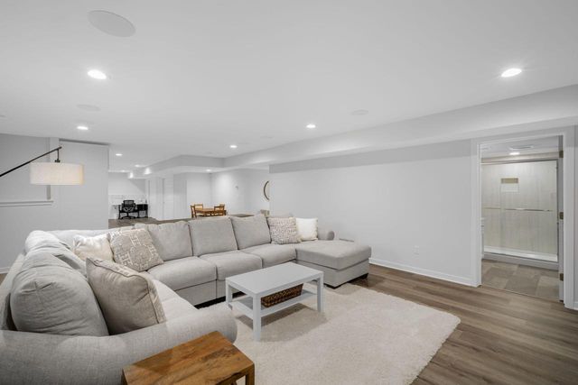 1406 Mockingbird COURT, Oconomowoc, WI 53066