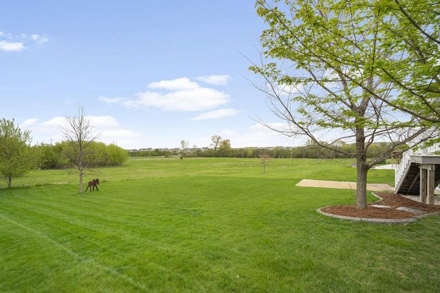 1406 Mockingbird COURT, Oconomowoc, WI 53066