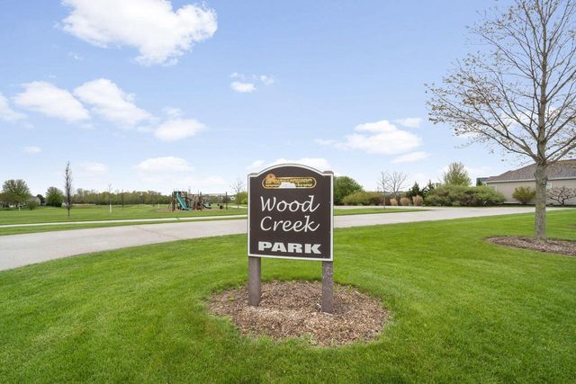 1406 Mockingbird COURT, Oconomowoc, WI 53066