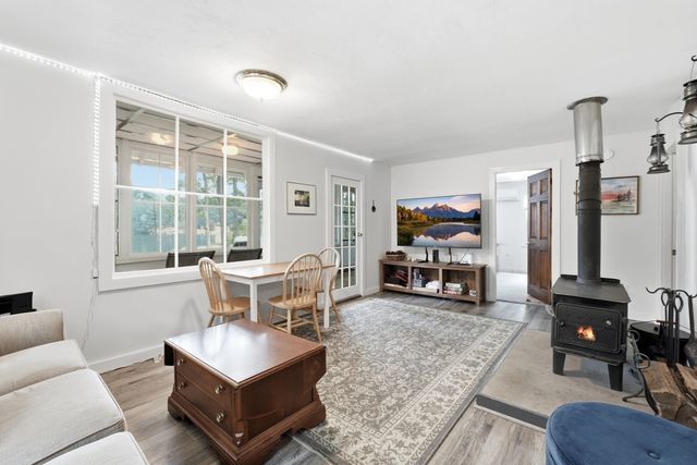 99 Lakeshore Drive, Spencer, MA 01562