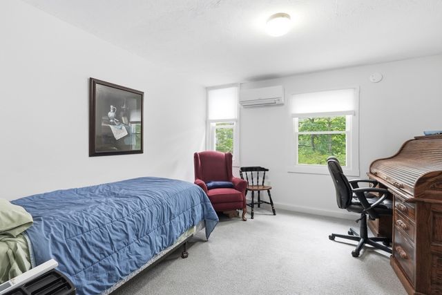 99 Lakeshore Drive, Spencer, MA 01562