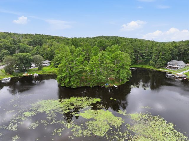 99 Lakeshore Drive, Spencer, MA 01562