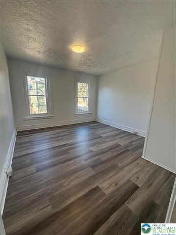 517 Elliger, Allentown City, PA 18102