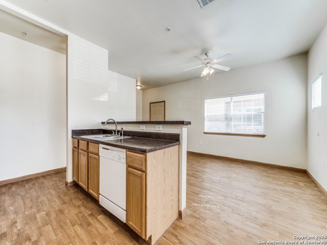 1000 Diamond Dr Apt 3003, Boerne, TX 78006