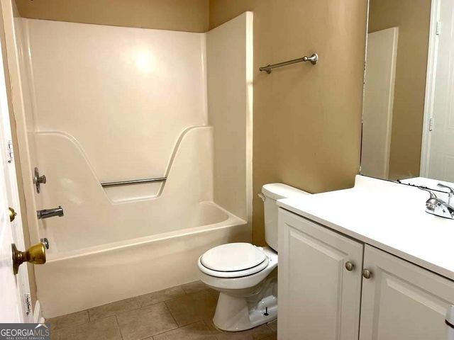 7941 Creekstone Way, Riverdale, GA 30274