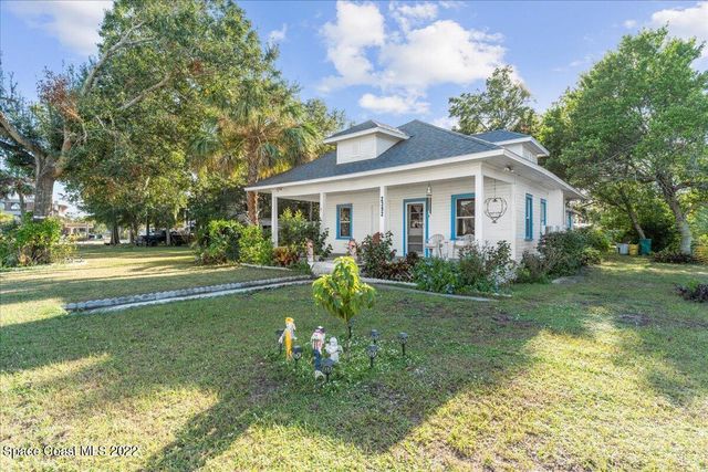 2392 Taylor Street, Mims, FL 32754