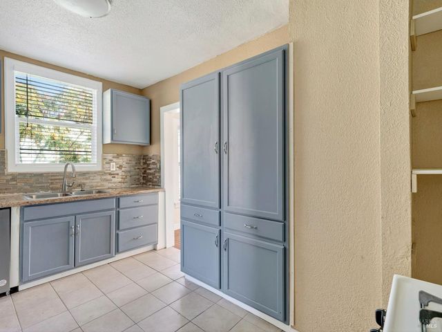 1322 Alabama St, Vallejo, CA 94590