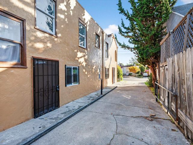 1322 Alabama St, Vallejo, CA 94590