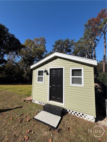 28 Arthur Circle, Savannah, GA 31406