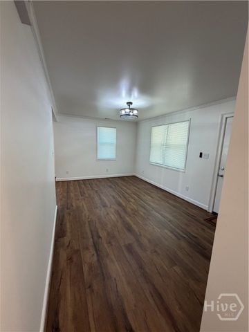 28 Arthur Circle, Savannah, GA 31406