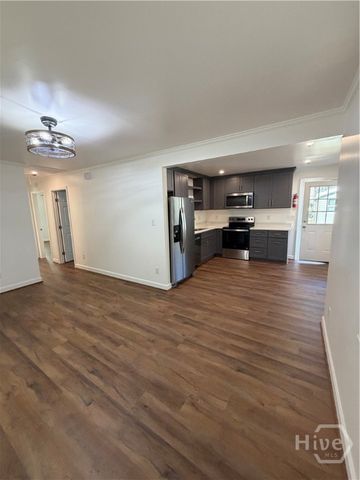 28 Arthur Circle, Savannah, GA 31406