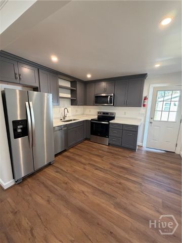 28 Arthur Circle, Savannah, GA 31406