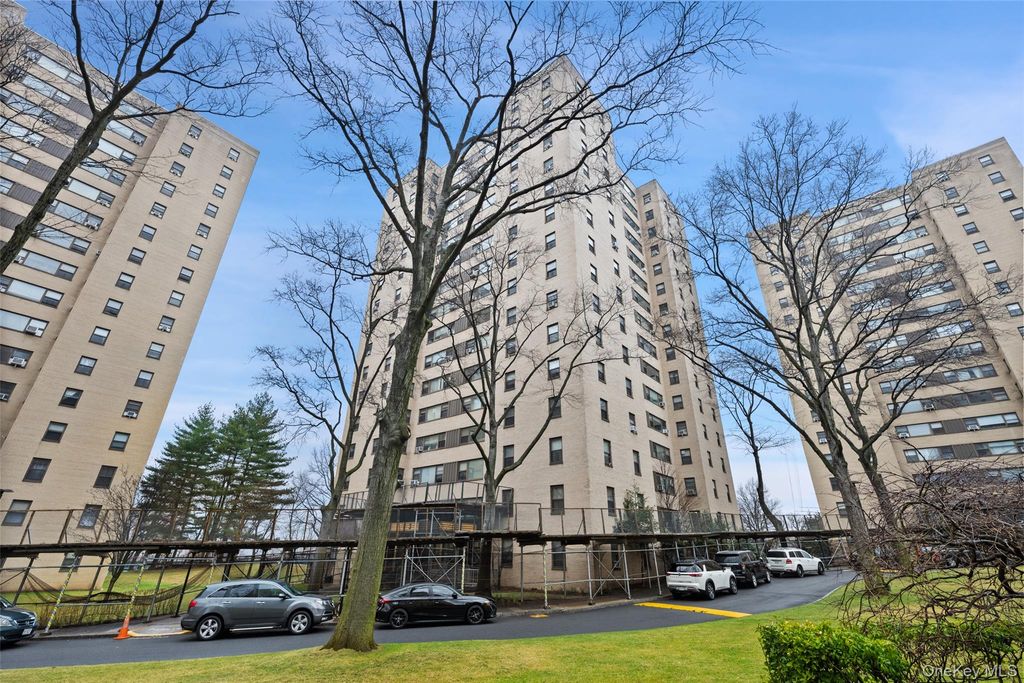 6 Fordham Hill 5H, Bronx, NY 10468 — exterior