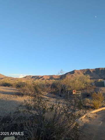 1753 W MCNEIL Street 7, Phoenix, AZ 85041