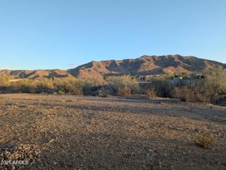 1753 W MCNEIL Street 7, Phoenix, AZ 85041