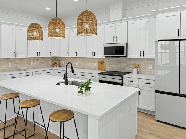 1928 Harper Street, North Charleston, SC 29406