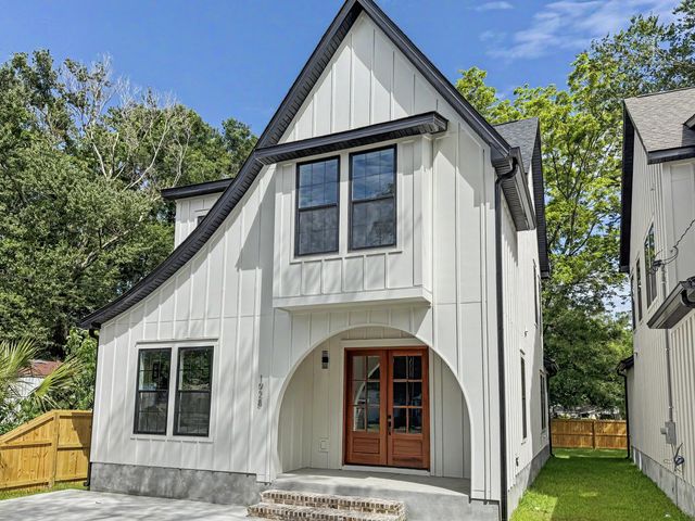 1928 Harper Street, North Charleston, SC 29406