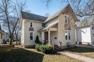 923 Beechwood AVENUE, Waukesha, WI 53186