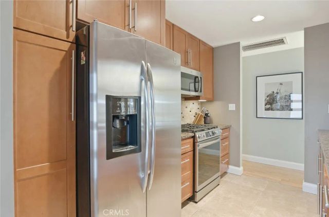 6200 E Fairbrook, Long Beach, CA 90815