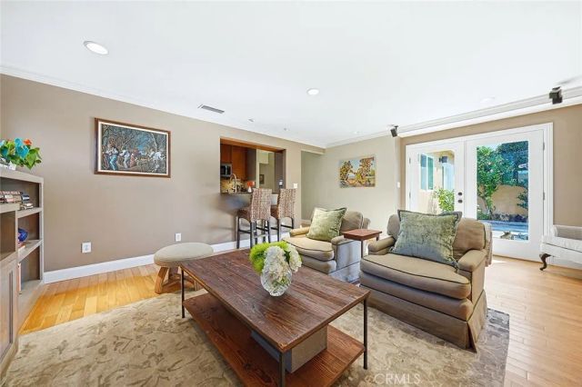 6200 E Fairbrook, Long Beach, CA 90815