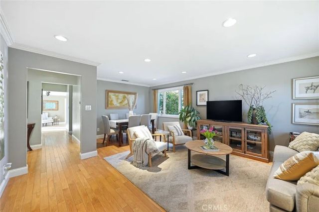 6200 E Fairbrook, Long Beach, CA 90815