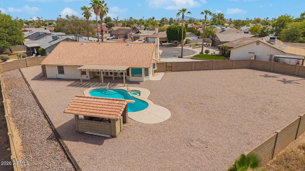 2336 W HIGHLAND Court, Chandler, AZ 85224 — exterior