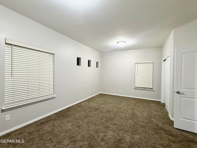 545 PASEO MODESTO Drive, El Paso, TX 79928